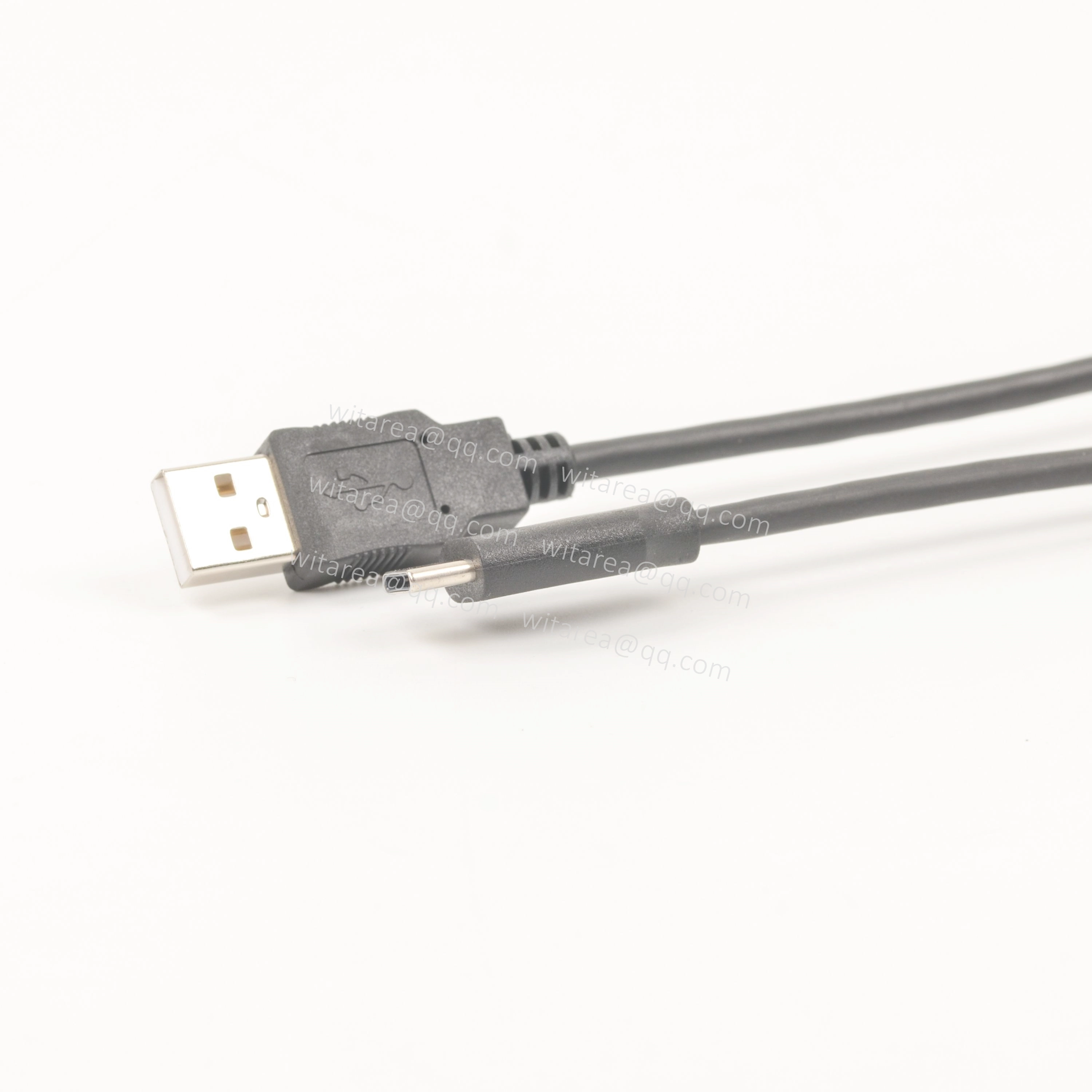 USB AM TO USB C cable with dual ferrite cores