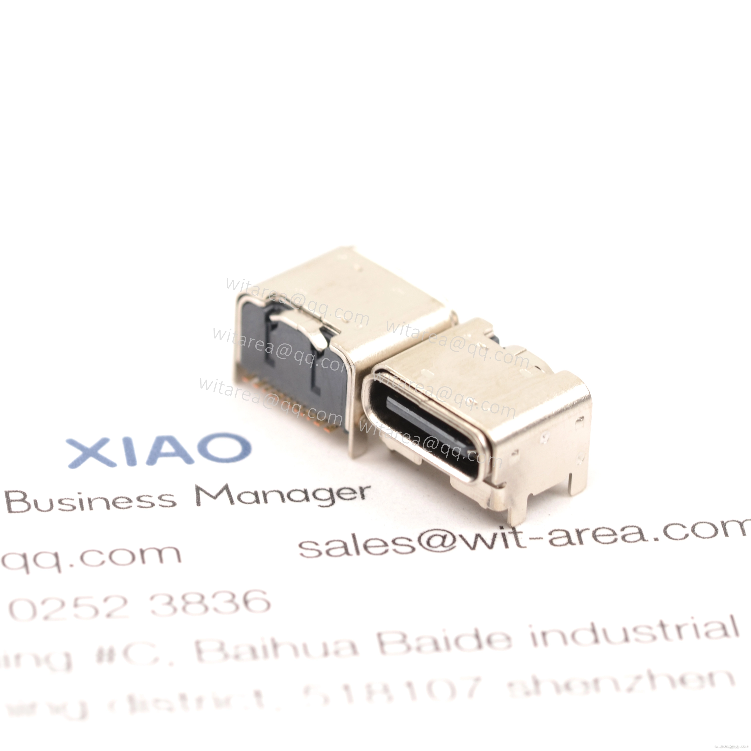 USB2.0 TYPE C 16P TOP-MOUNT SMT RECEPTACLE WITH BRACKET ,CH=3.5MM,L=8MM